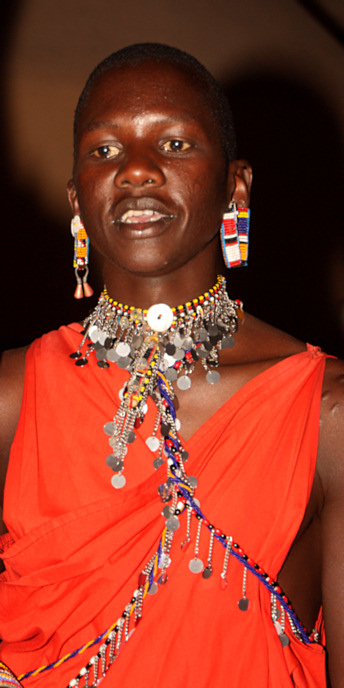 MaasaiMoran_2251_portrait_v.jpg