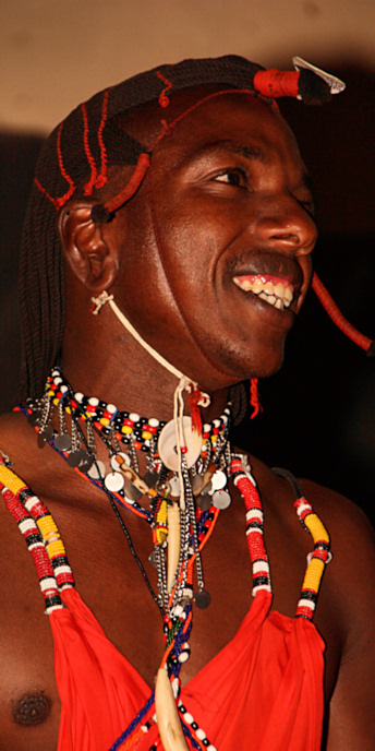 MaasaiMoran_2259_portrait_v.jpg