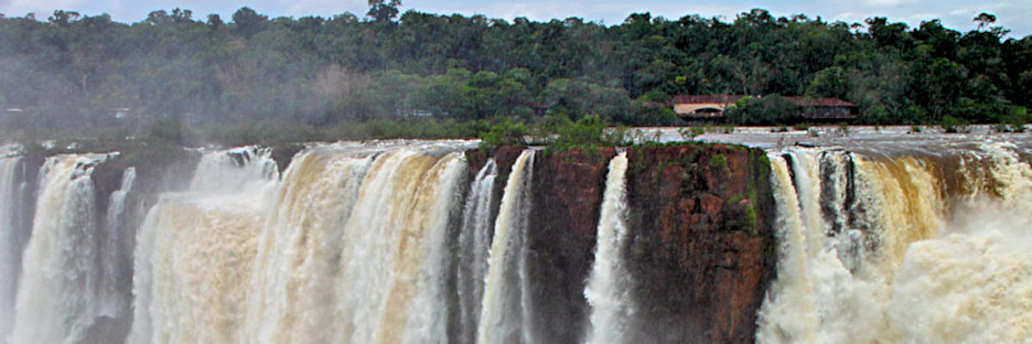 Arg_Brazil_Iguasu_3914_m.jpg
