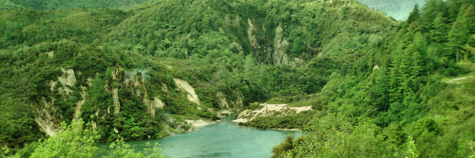 Rotorua20WaimanguVolcanicValley_g.jpg