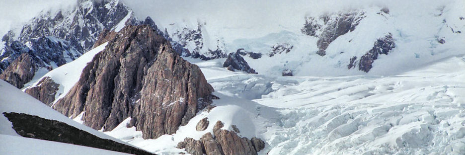 FoxGlacier9Air_g.jpg