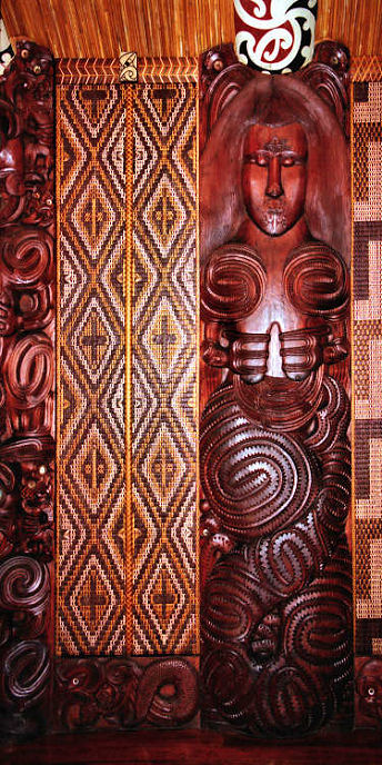 Waitangi8MaoriWhareRunaga1940Interior_g.jpg