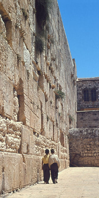 Jordan_22_Jerusalem_TheWailingWall_g_v.jpg