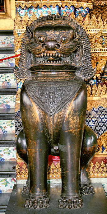 Thailand_BangkokTemples_7554.jpg