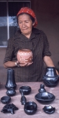 NewMexico_3_SantaClaraPuebloPotter