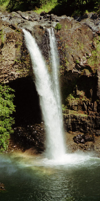 Hawaii63HamakuaCoastRainbowFalls.jpg